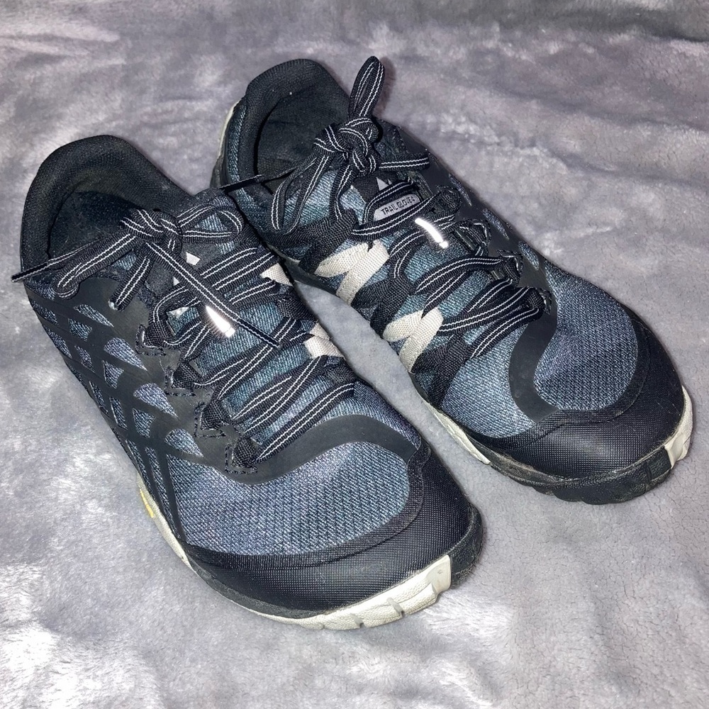 Merrell Trail Glove 4 Barefoot Vibram Trail Running Shoes Size 5.5 Black Blue